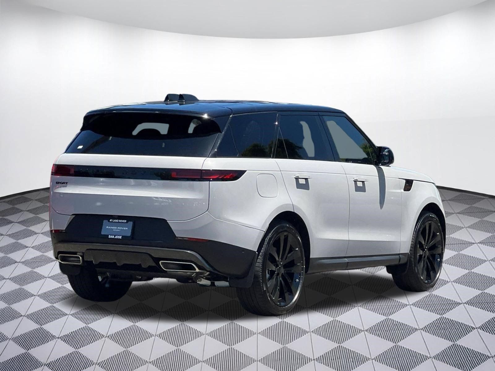 New 2026 Land Rover Range Rover Sport SE AWD/4WD image 6