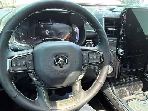Used 2026 RAM 1500 Limited AWD/4WD image 11
