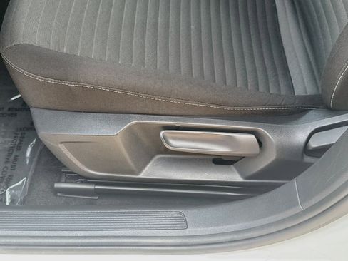 Used 2025 Volkswagen Jetta S FWD image 17