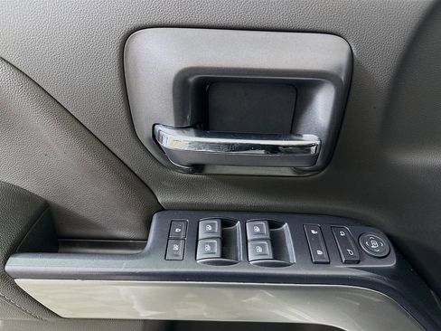 Used 2019 Chevrolet Silverado 1500 LT image 17