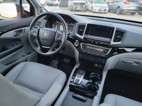 Used 2018 Honda Pilot Elite image 29