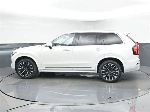 New 2026 Volvo XC90 B6 Ultra image 5