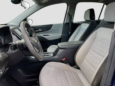 Used 2022 Chevrolet Equinox LS FWD image 19
