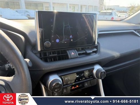 Used 2023 Toyota RAV4 XLE image 20
