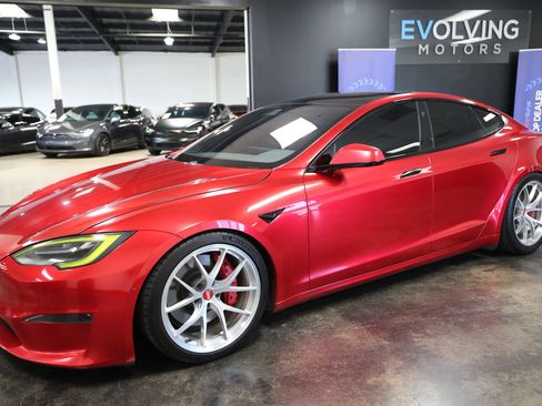 Used 2021 Tesla Model S Plaid AWD/4WD image 4