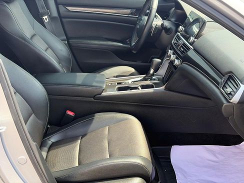 Used 2022 Honda Accord Sport image 17