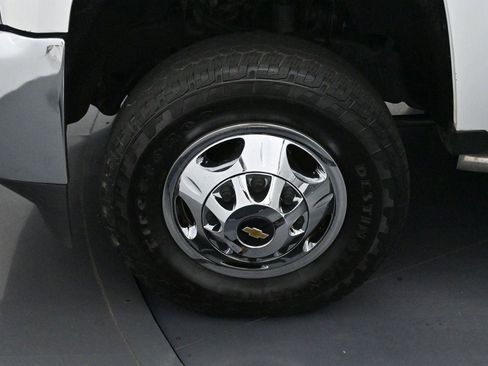 Used 2018 Chevrolet Silverado 3500 LTZ w/ Duramax Plus Package AWD/4WD image 31