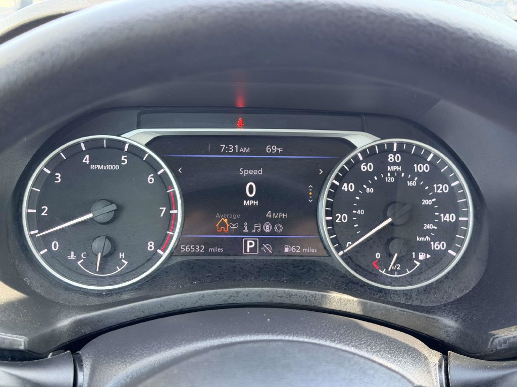 Used 2024 Nissan Sentra SV FWD image 23