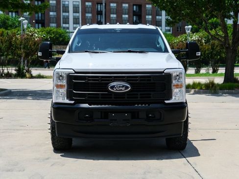Used 2024 Ford F350 XL AWD/4WD image 4