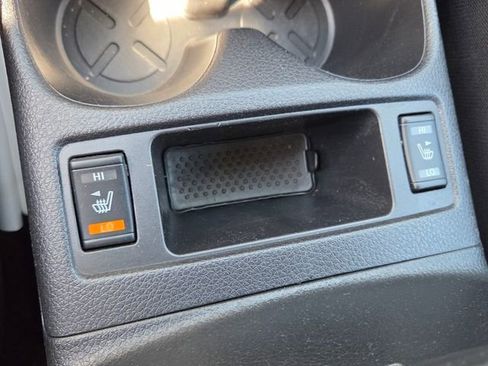 Used 2018 Nissan Rogue Sport SV w/ SV Technology Package image 24