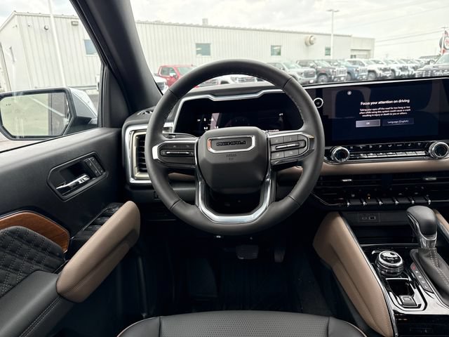 New 2026 GMC Canyon Denali AWD/4WD image 15