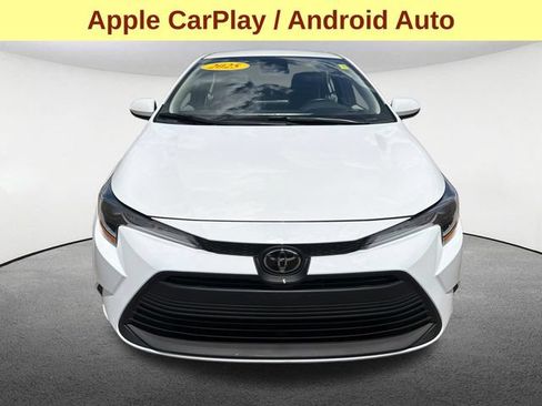 Certified 2025 Toyota Corolla LE w/ Convenience Package FWD image 4