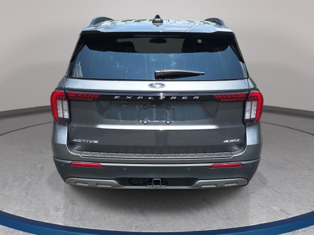 Used 2025 Ford Explorer Active w/ Active Comfort Package AWD/4WD image 6