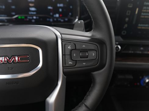 Used 2024 GMC Sierra 1500 Elevation image 26
