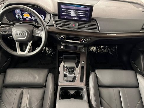 Used 2023 Audi Q5 e Premium Plus w/ Premium Plus Package image 12