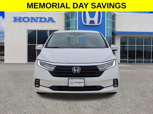 Used 2024 Honda Odyssey Touring image 8