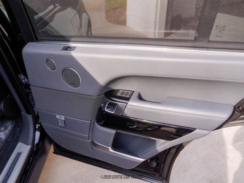 Used 2017 Land Rover Range Rover LWB SV Autobiography image 67