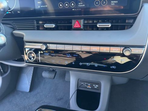 New 2026 Hyundai Ioniq 5 SEL image 24