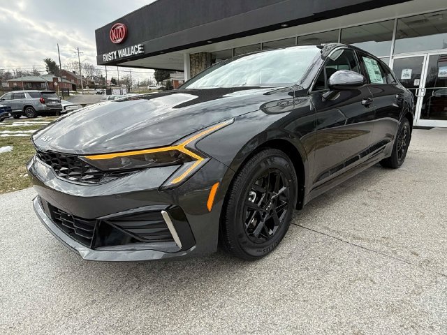 New 2026 Kia K5 LXS FWD image 38