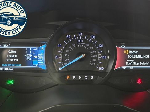 Used 2018 Ford Edge Titanium w/ Equipment Group 302A AWD/4WD image 12