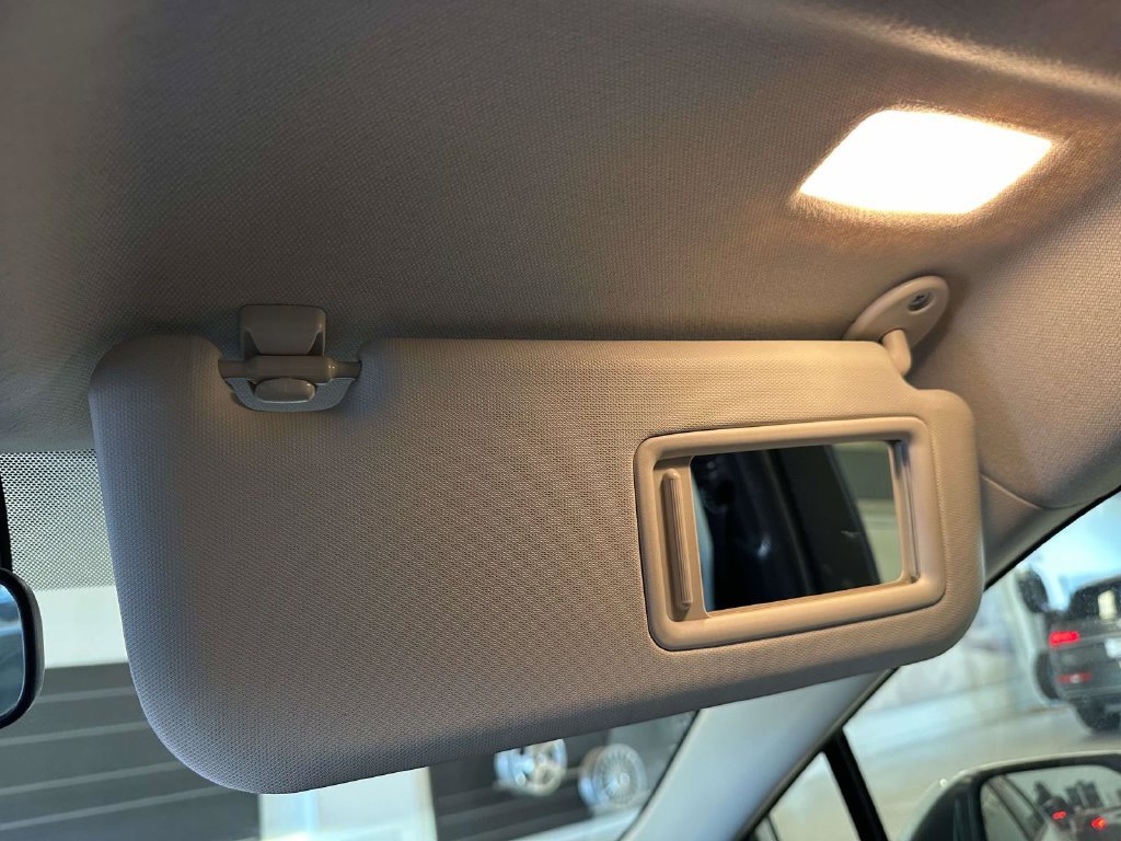 Used 2022 Toyota Corolla LE w/ LE Convenience Package FWD image 34