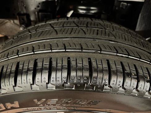 Used 2026 RAM 1500 Laramie w/ Night Edition image 48