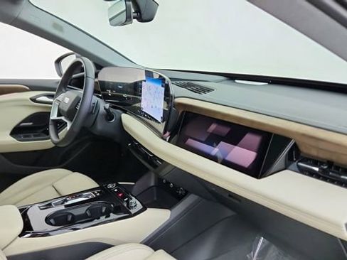 Used 2025 Audi A6 e-tron Prestige w/ Beige Warm Weather Package image 20