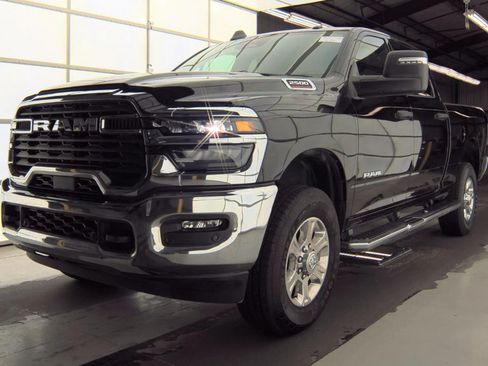 Used 2026 RAM 2500 Big Horn AWD/4WD image 2