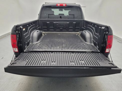 Used 2019 RAM 1500 Express w/ Express Value Package AWD/4WD image 29