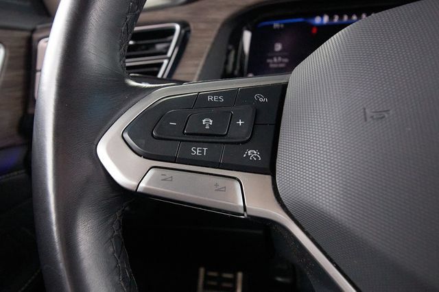 Used 2024 Volkswagen Atlas SEL Premium R-Line AWD/4WD image 14