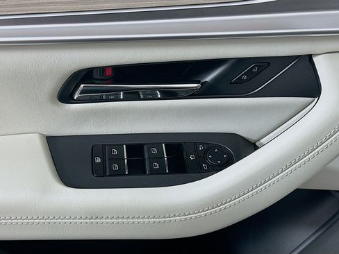 Used 2024 MAZDA CX-90 Plug-In Hybrid w/ Premium Plus AWD/4WD image 15