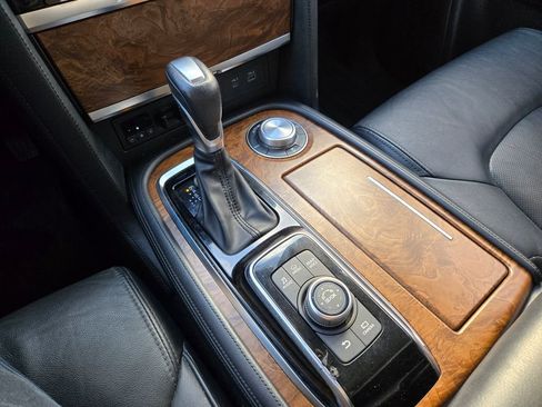 Used 2022 Nissan Armada SL w/ Captain's Chairs Package image 24