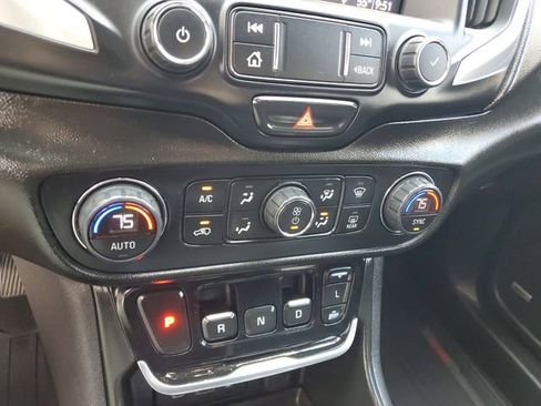 Used 2019 GMC Terrain SLT w/ Preferred Package image 22