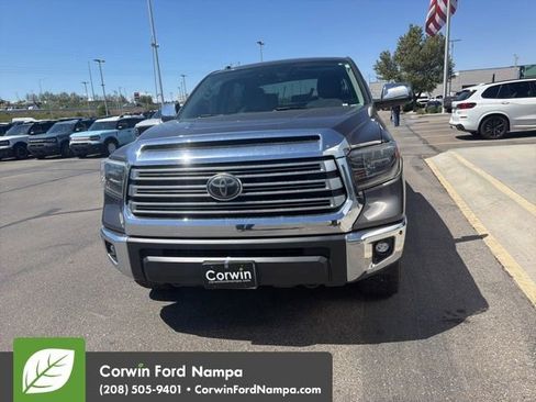 Used 2018 Toyota Tundra Limited w/ Limited Premium Package AWD/4WD image 3
