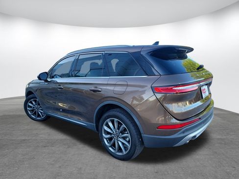 Used 2022 Lincoln Corsair FWD w/ Premium Package image 7