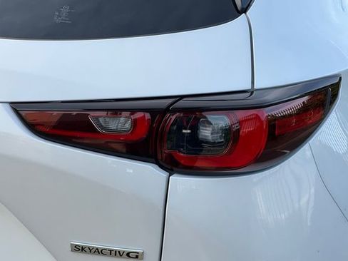 New 2025 MAZDA CX-5 Carbon Edition image 32