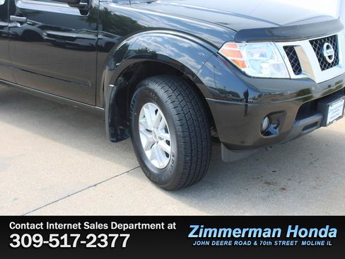 Used 2021 Nissan Frontier SV AWD/4WD image 18