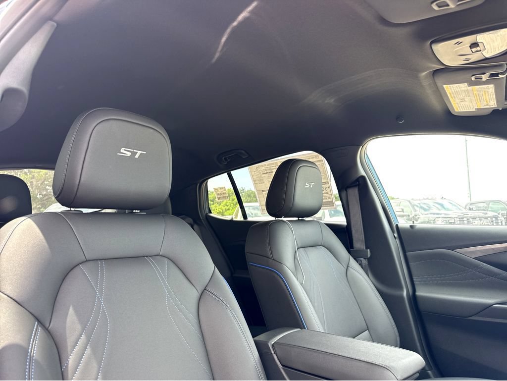 New 2026 Buick Envista Sport Touring w/ Convenience I Package FWD image 5