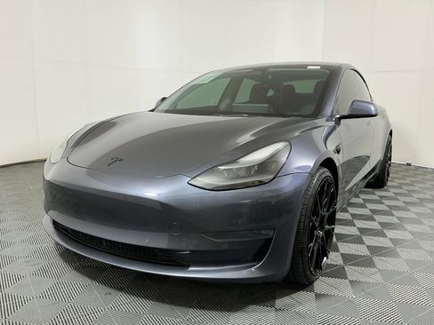Used 2022 Tesla Model 3 Performance AWD/4WD image 2