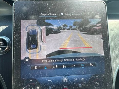 Used 2023 Mercedes-Benz GLC 300 image 8