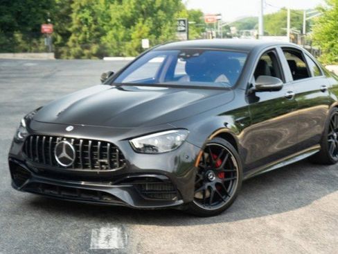 Used 2021 Mercedes-Benz E 63 AMG S w/ Driver Assistance Package image 85