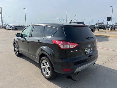 Used 2013 Ford Escape SE image 4