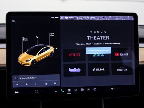 Used 2020 Tesla Model 3 Standard Range Plus image 26