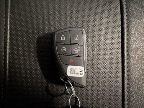 Used 2023 GMC Sierra 1500 SLT w/ SLT Premium Package image 42