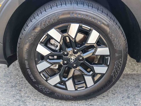 Certified 2026 Hyundai Santa Cruz SEL FWD image 9