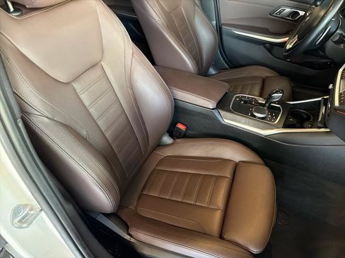 Used 2021 BMW 330e xDrive w/ Premium Package AWD/4WD image 26