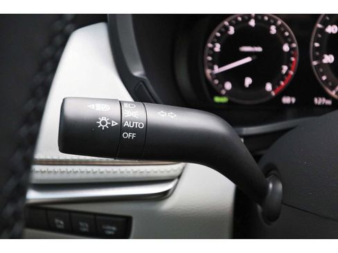 Used 2025 MAZDA CX-90 3.3 Turbo w/ Premium Plus Pkg image 19