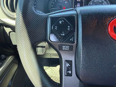 Used 2023 Toyota Tacoma TRD Off-Road w/ Technology Package image 16