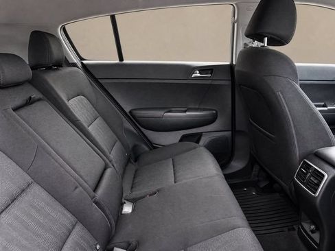 Used 2017 Kia Sportage LX FWD image 12