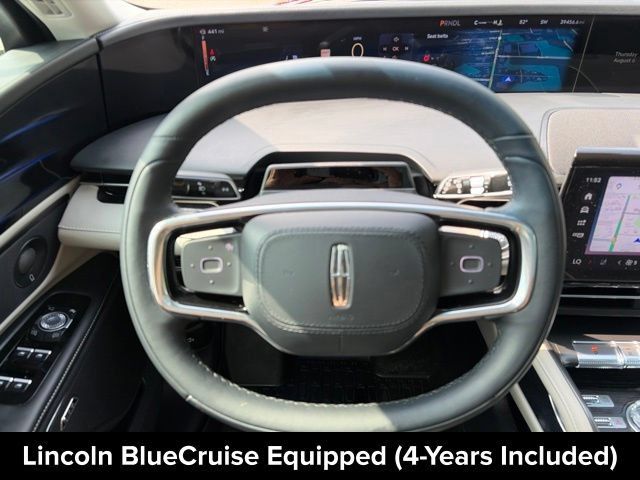 Used 2024 Lincoln Nautilus Reserve w/ Equipment Group 202A AWD/4WD image 21